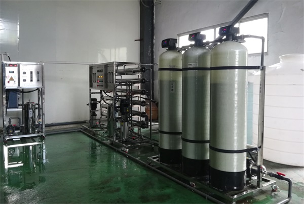 超純水機-安徽桐城順彤包裝與成都奧邁簽訂超純水機采購合同！